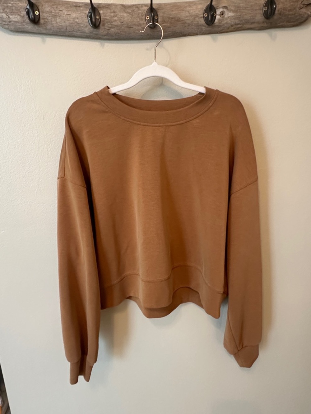 lululemon athletica Cropped Brown Crewneck Sweatshirt